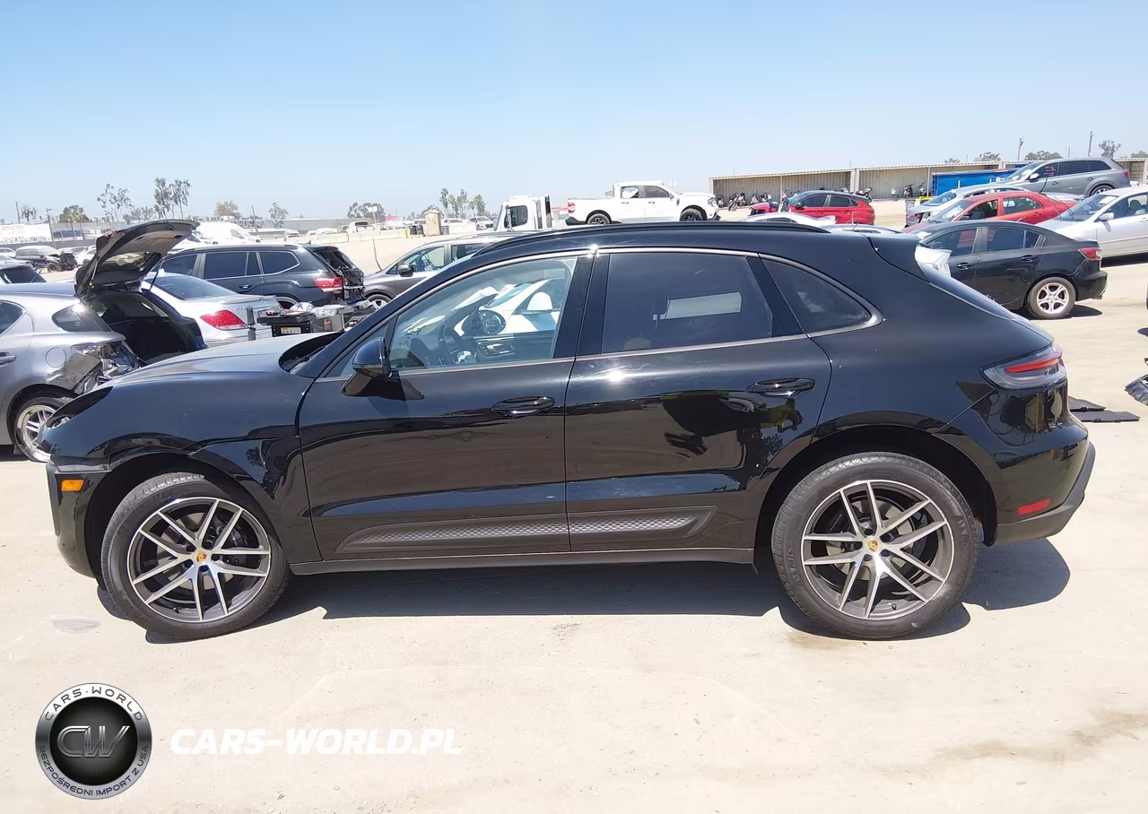 2024 Porsche Macan T VIN:WP1AA2A50RLB08667 - 13