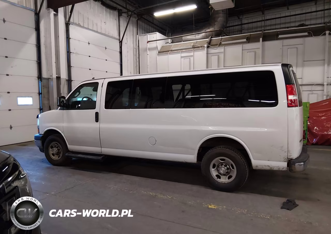 2019 Chevrolet Express 3500 Lt VIN:1GAZGPFG3K1239273 - 15