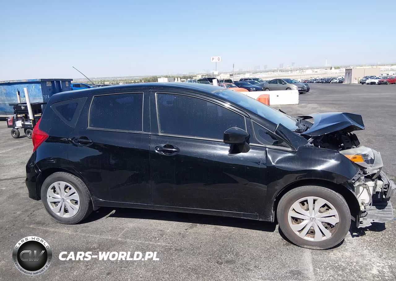 2018 Nissan Versa Note S VIN:3N1CE2CP9JL355940 - 14