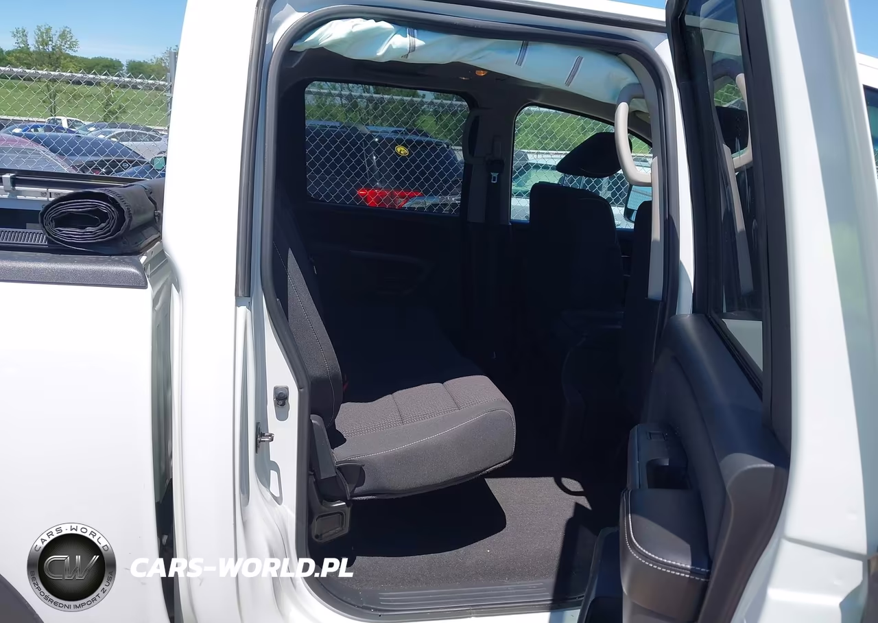 2015 Nissan Titan Pro-4X VIN:1N6BA0EC3FN509808 - 8