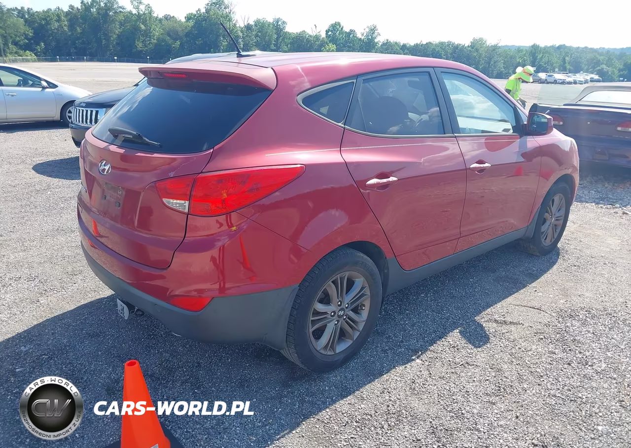 2015 Hyundai Tucson Gls VIN:KM8JT3AF1FU027348 - 4