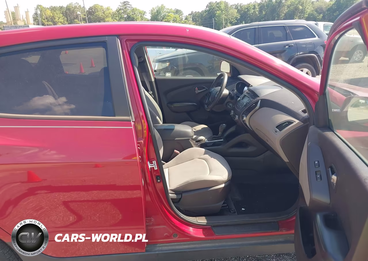 2015 Hyundai Tucson Gls VIN:KM8JT3AF1FU027348 - 5