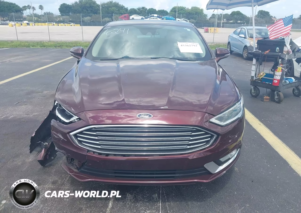 2018 Ford Fusion Energi Titanium VIN:3FA6P0SU9JR202672 - 12