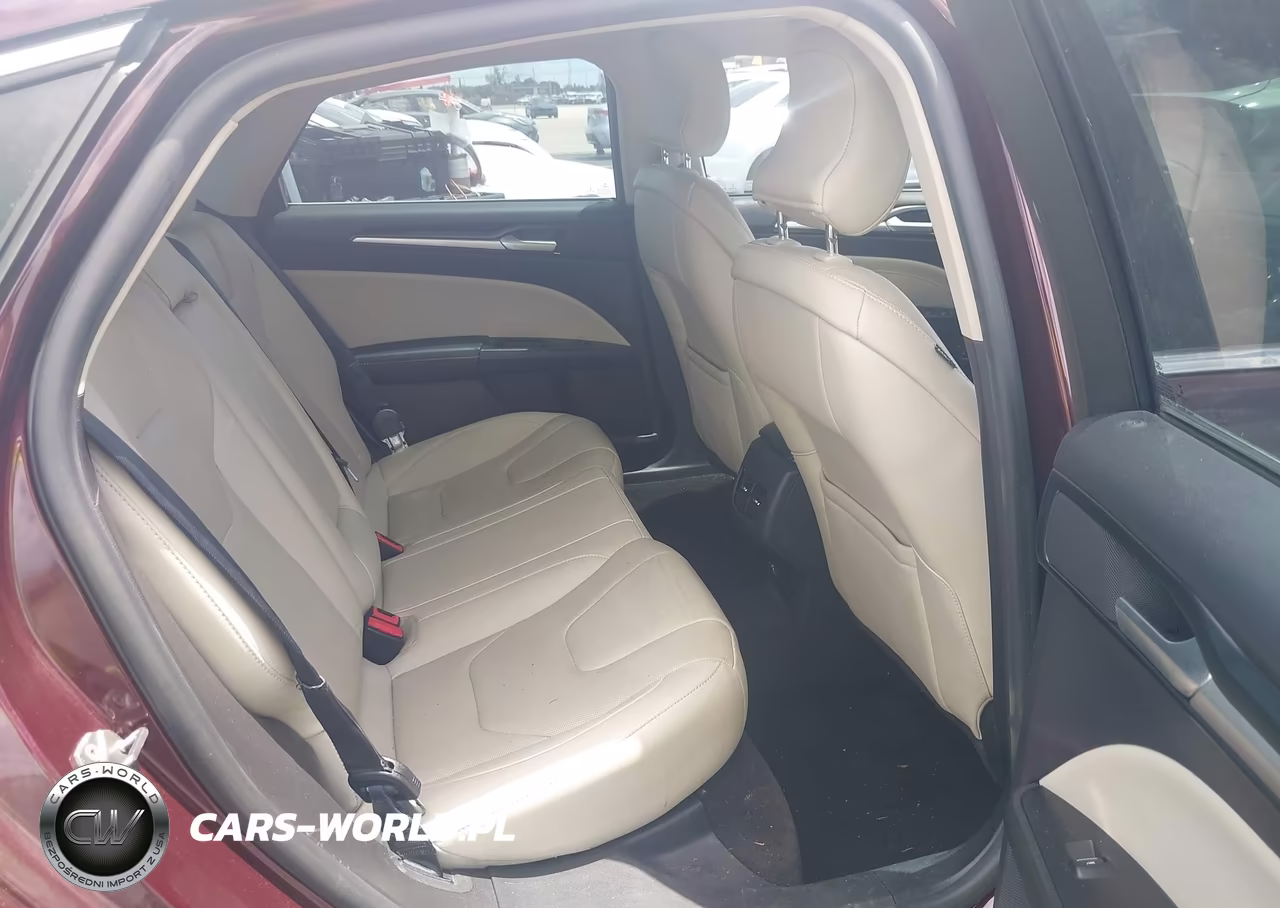 2018 Ford Fusion Energi Titanium VIN:3FA6P0SU9JR202672 - 8