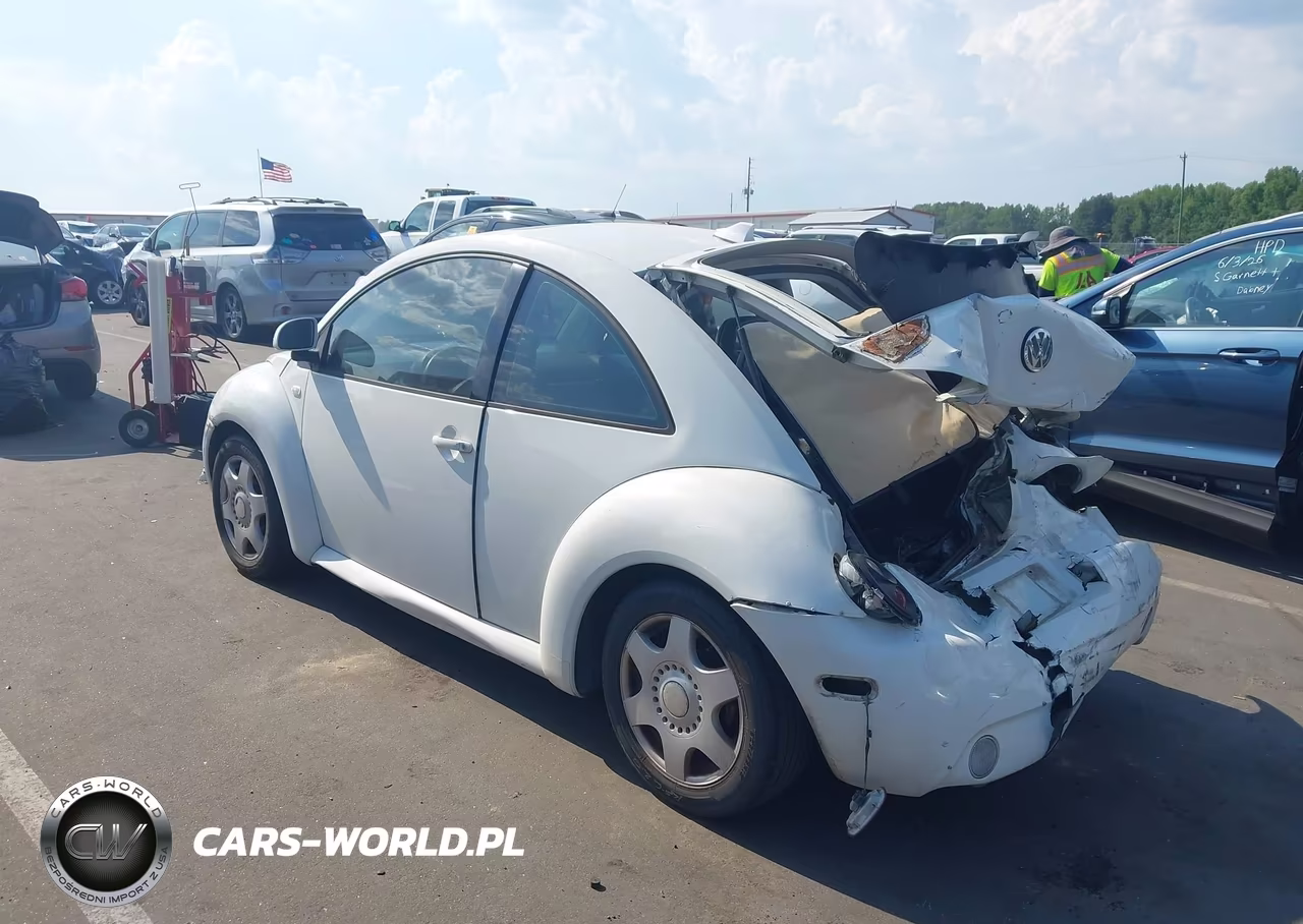 2000 Volkswagen New Beetle Gls VIN:3VWCC21C1YM404410 - 3
