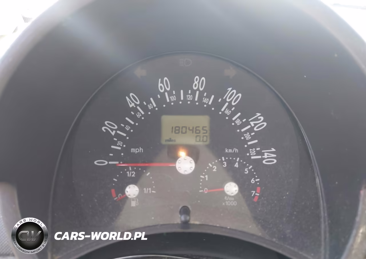 2000 Volkswagen New Beetle Gls VIN:3VWCC21C1YM404410 - 7
