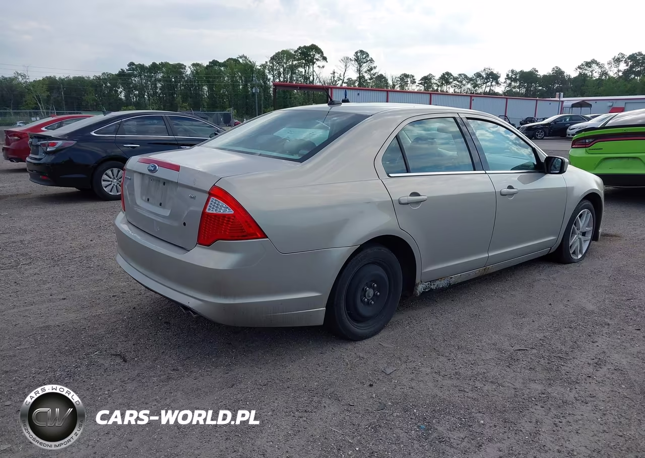 2010 Ford Fusion Se VIN:3FAHP0HA0AR134882 - 4