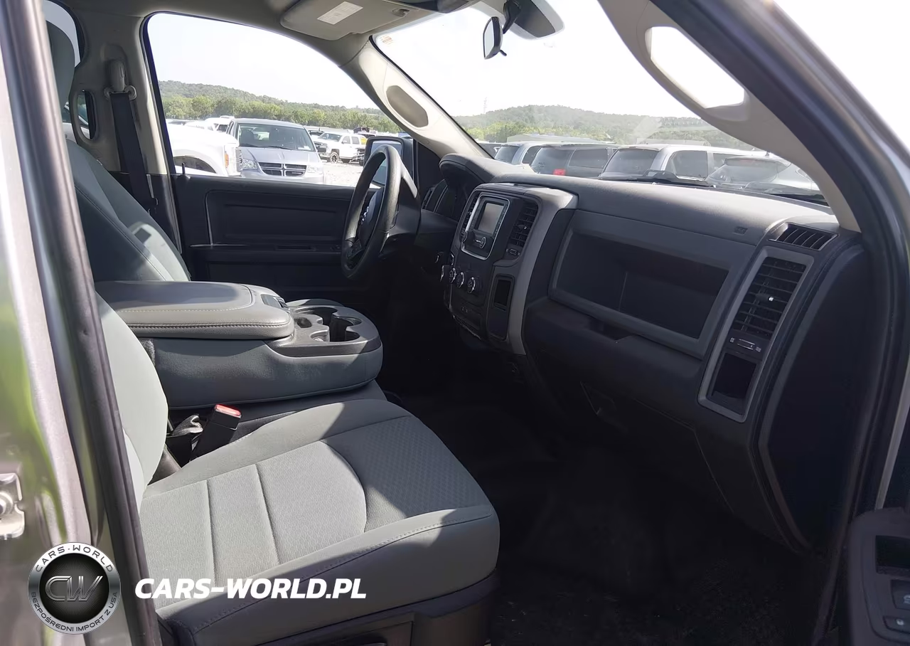 2019 Ram 1500 Classic Tradesman 4X4 5'7 Box VIN:1C6RR7KG7KS666755 - 5