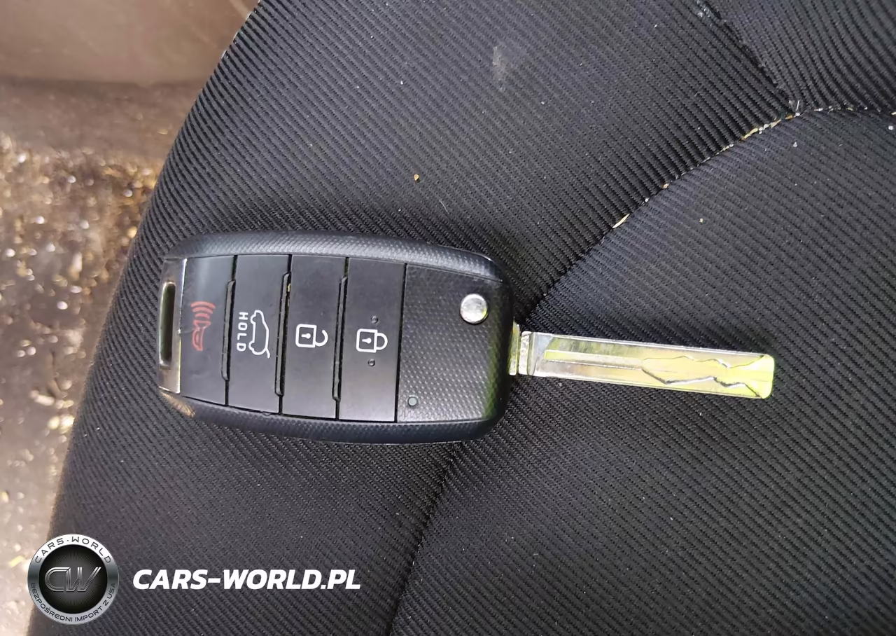 2017 Kia Soul + VIN:KNDJP3A55H7470863 - 11