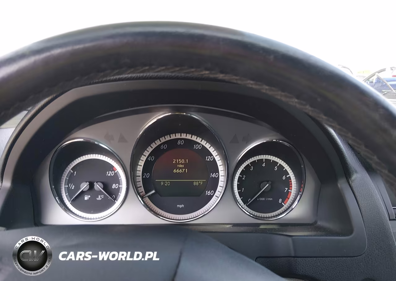 2011 Mercedes-Benz C 300 Luxury-Sport VIN:WDDGF5EBXBR171704 - 7