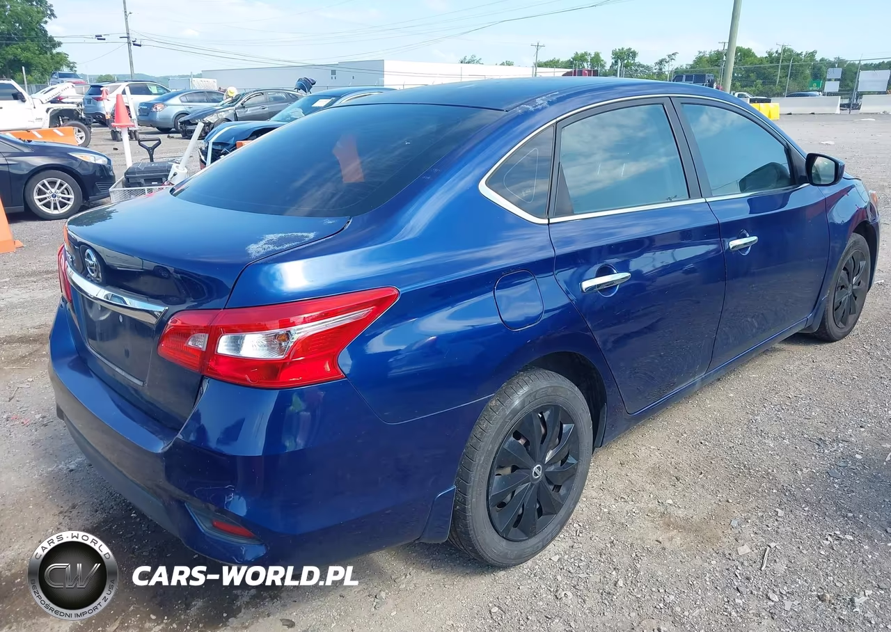 2016 Nissan Sentra S VIN:3N1AB7AP1GY224979 - 4