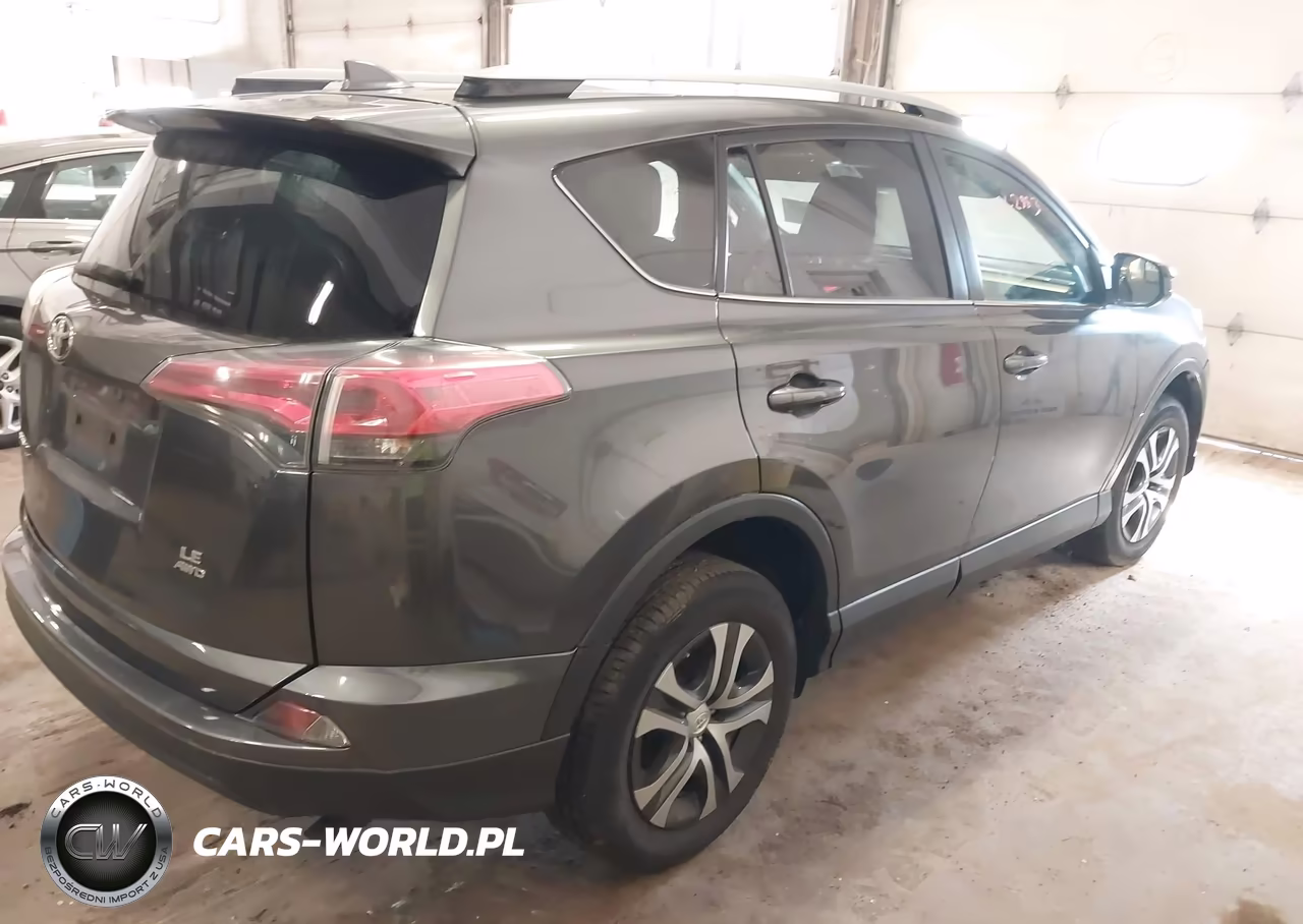 2017 Toyota Rav4 Le VIN:JTMBFREV2HJ118167 - 4