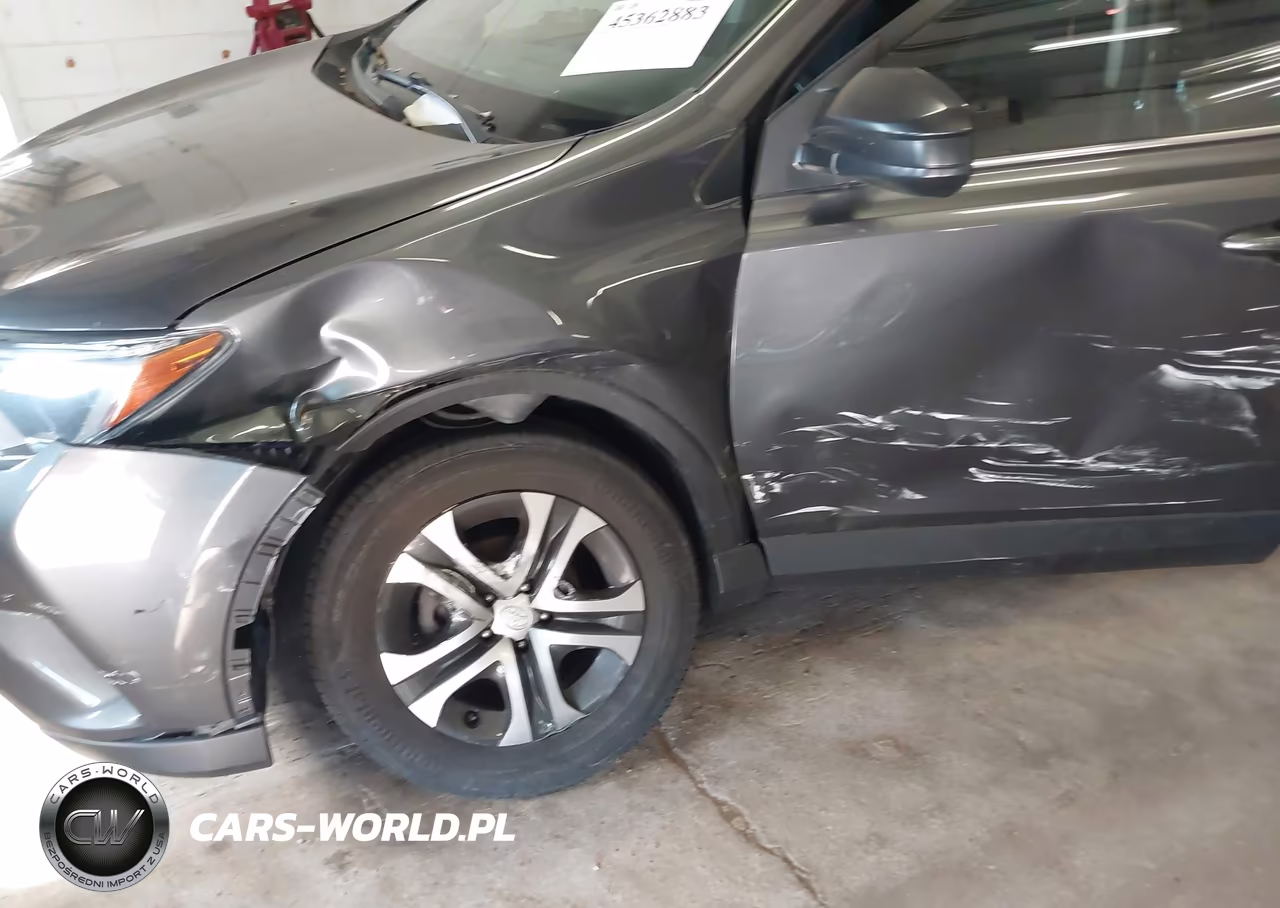 2017 Toyota Rav4 Le VIN:JTMBFREV2HJ118167 - 6