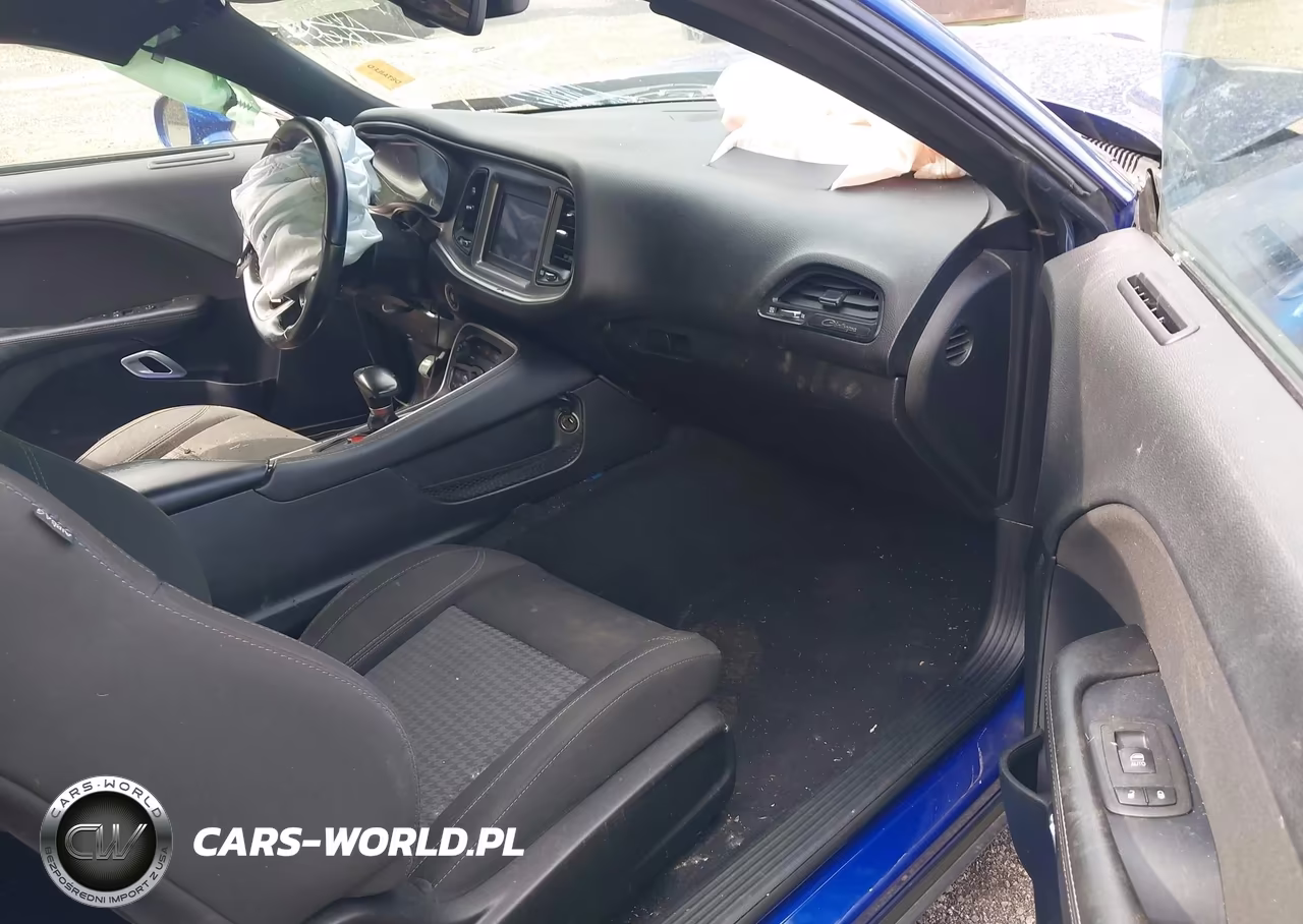 2020 Dodge Challenger Sxt VIN:2C3CDZAG1LH113123 - 5