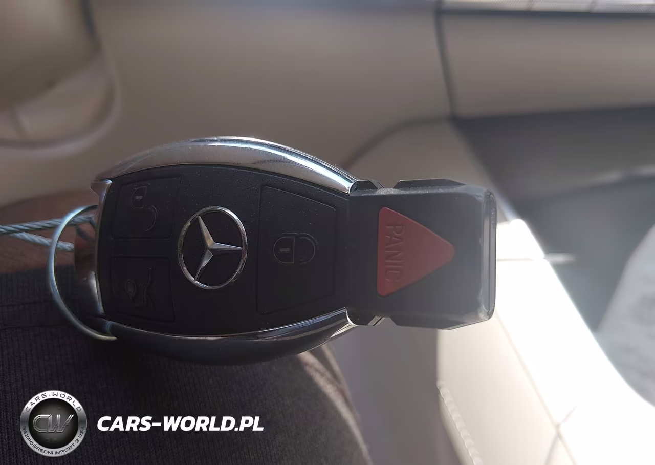 2015 Mercedes-Benz S 550 VIN:WDDUG8CB9FA100292 - 11