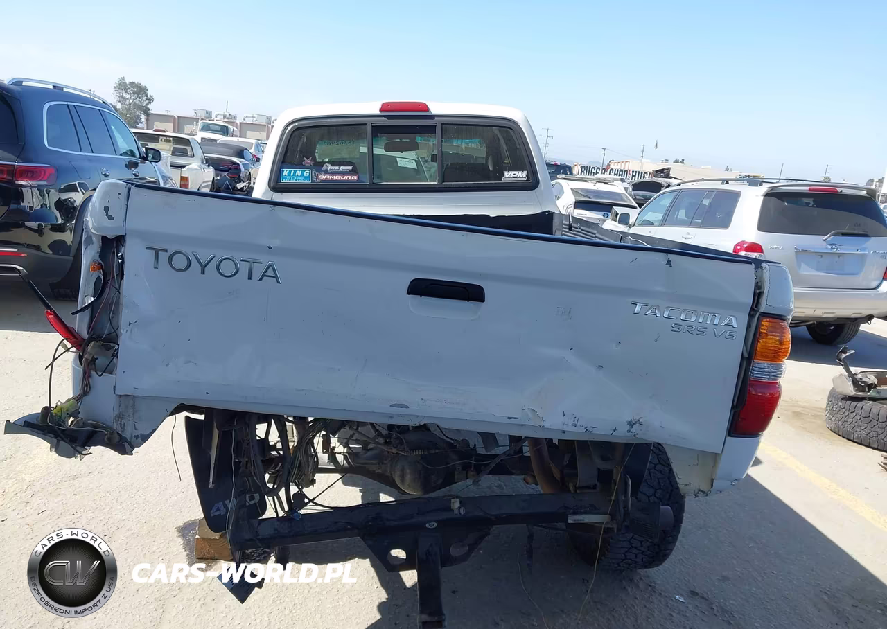 2002 Toyota Tacoma Base V6 VIN:5TEWN72N62Z138657 - 17