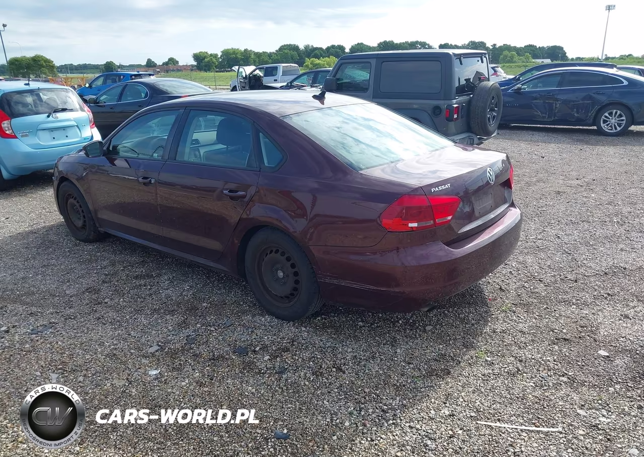 2014 Volkswagen Passat 2.5L S VIN:1VWAP7A31EC025042 - 3