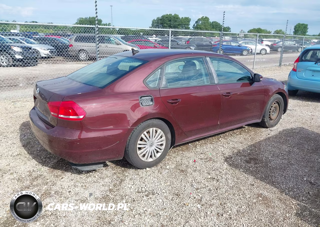 2014 Volkswagen Passat 2.5L S VIN:1VWAP7A31EC025042 - 4
