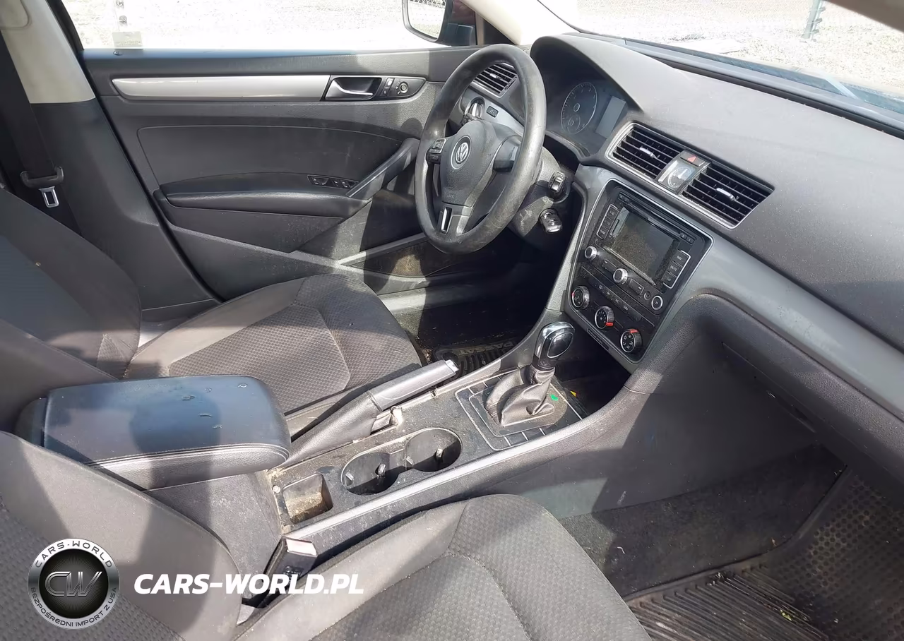 2014 Volkswagen Passat 2.5L S VIN:1VWAP7A31EC025042 - 5
