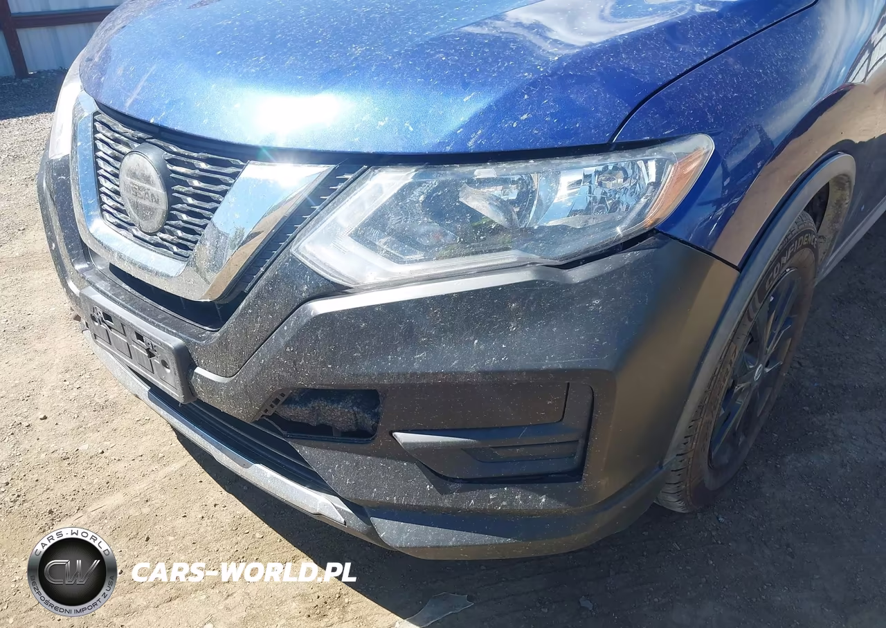 2018 Nissan Rogue S VIN:KNMAT2MT1JP564759 - 17