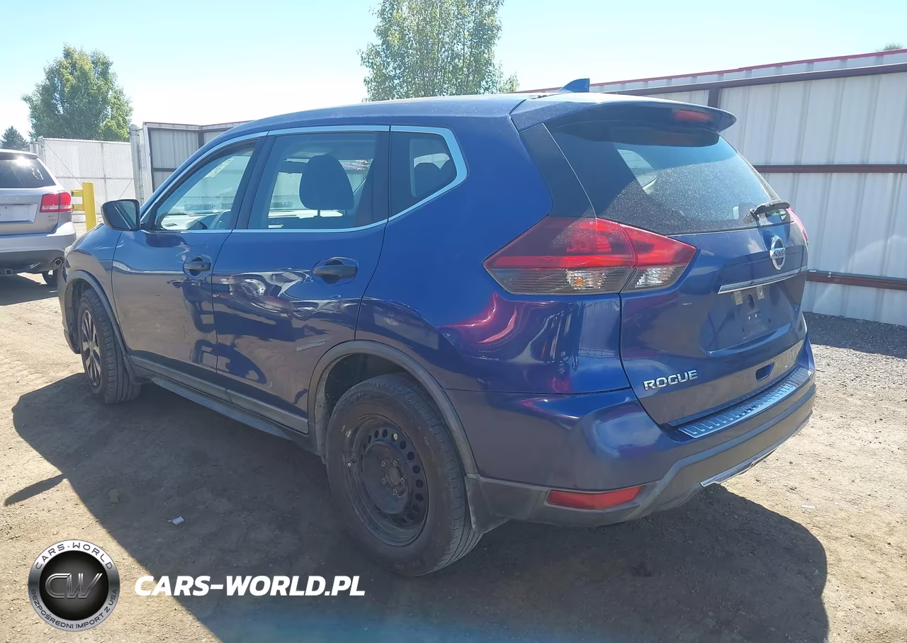 2018 Nissan Rogue S VIN:KNMAT2MT1JP564759 - 3