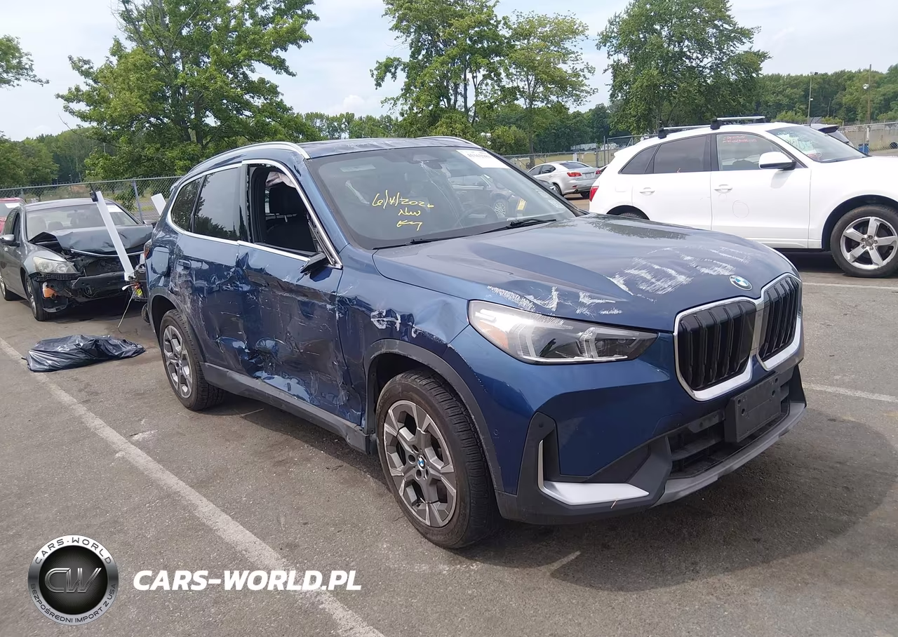 2023 BMW X1 xDrive28I – zdjęcie 1 z 16