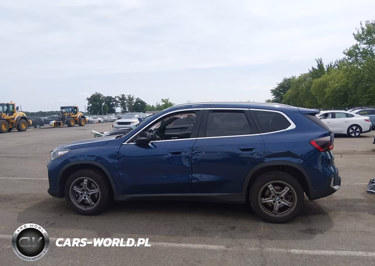 2023 BMW X1 xDrive28I VIN:WBX73EF02P5W41838 - 14