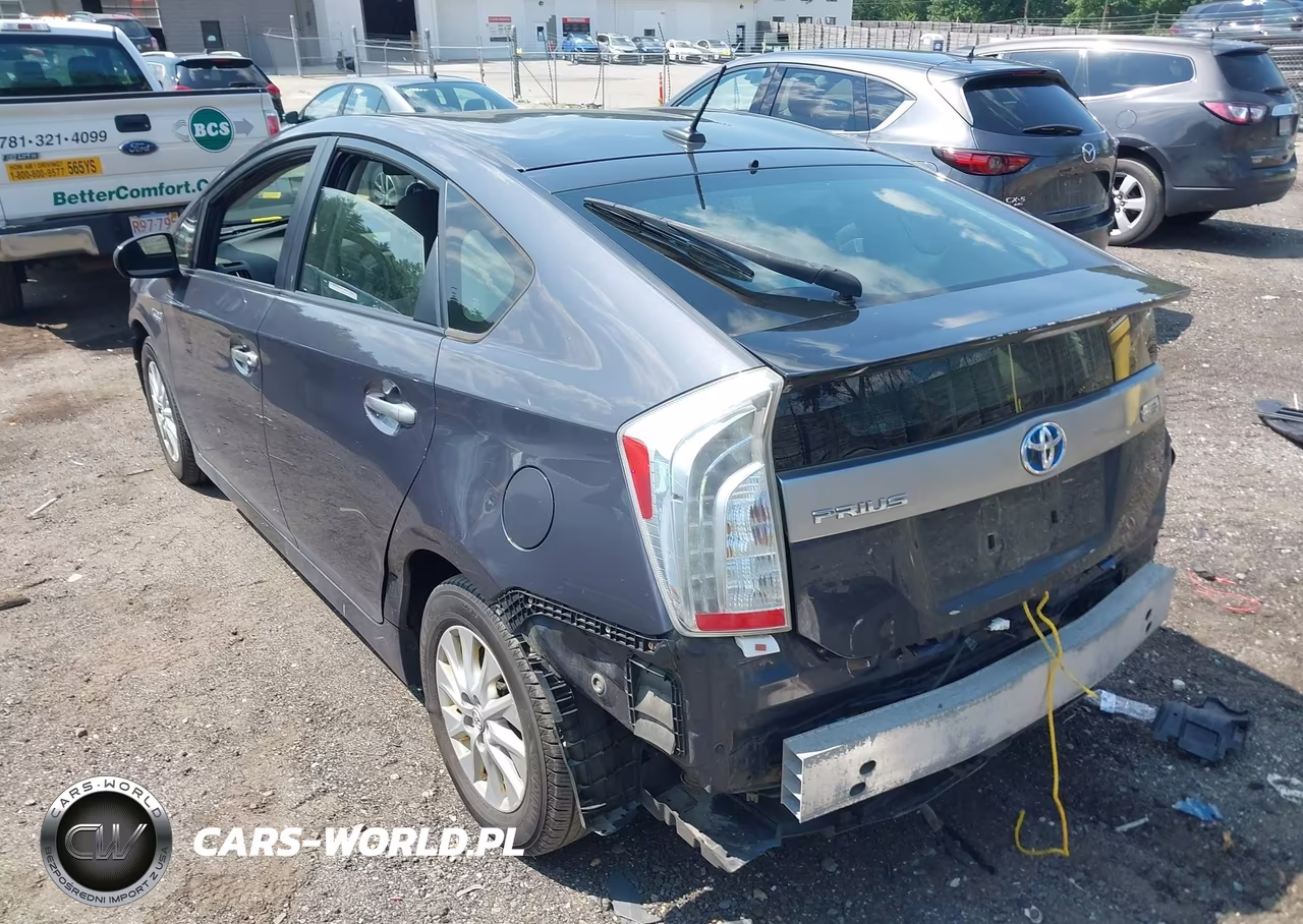 2013 Toyota Prius Plug-In VIN:JTDKN3DP4D3038757 - 3