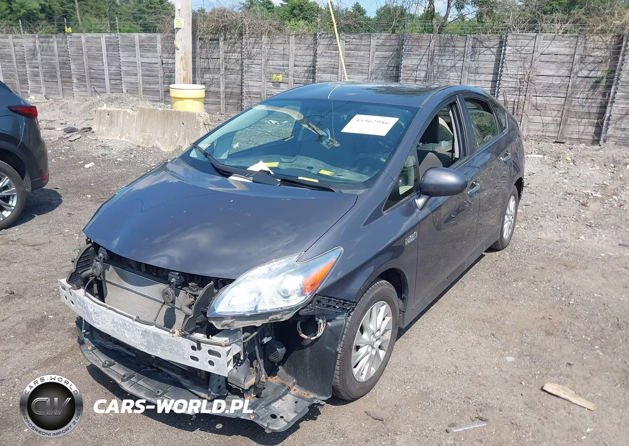 2013 Toyota Prius Plug-In VIN:JTDKN3DP4D3038757 - 6