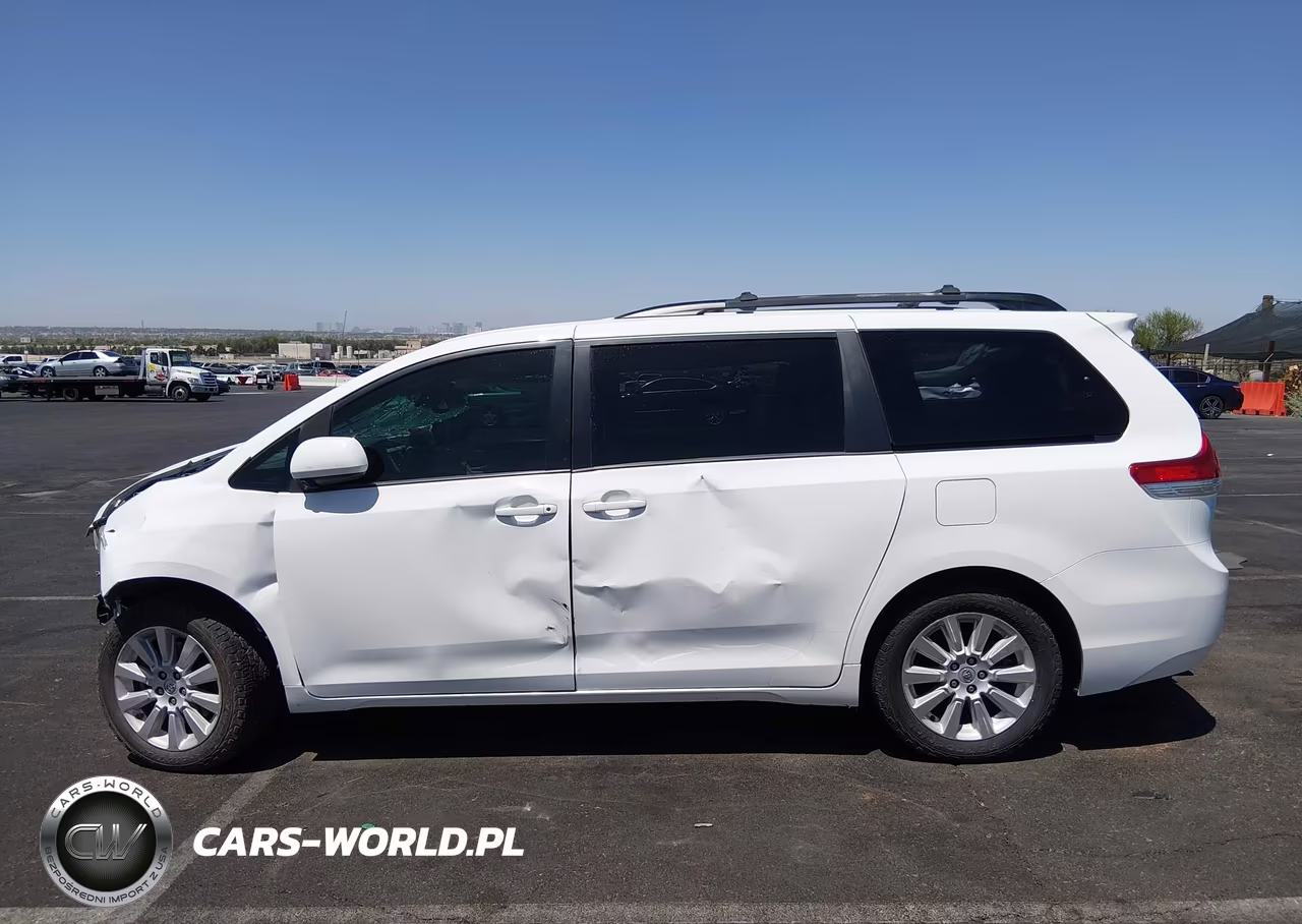 2013 Toyota Sienna Le 7 Passenger VIN:5TDJK3DC4DS067675 - 14