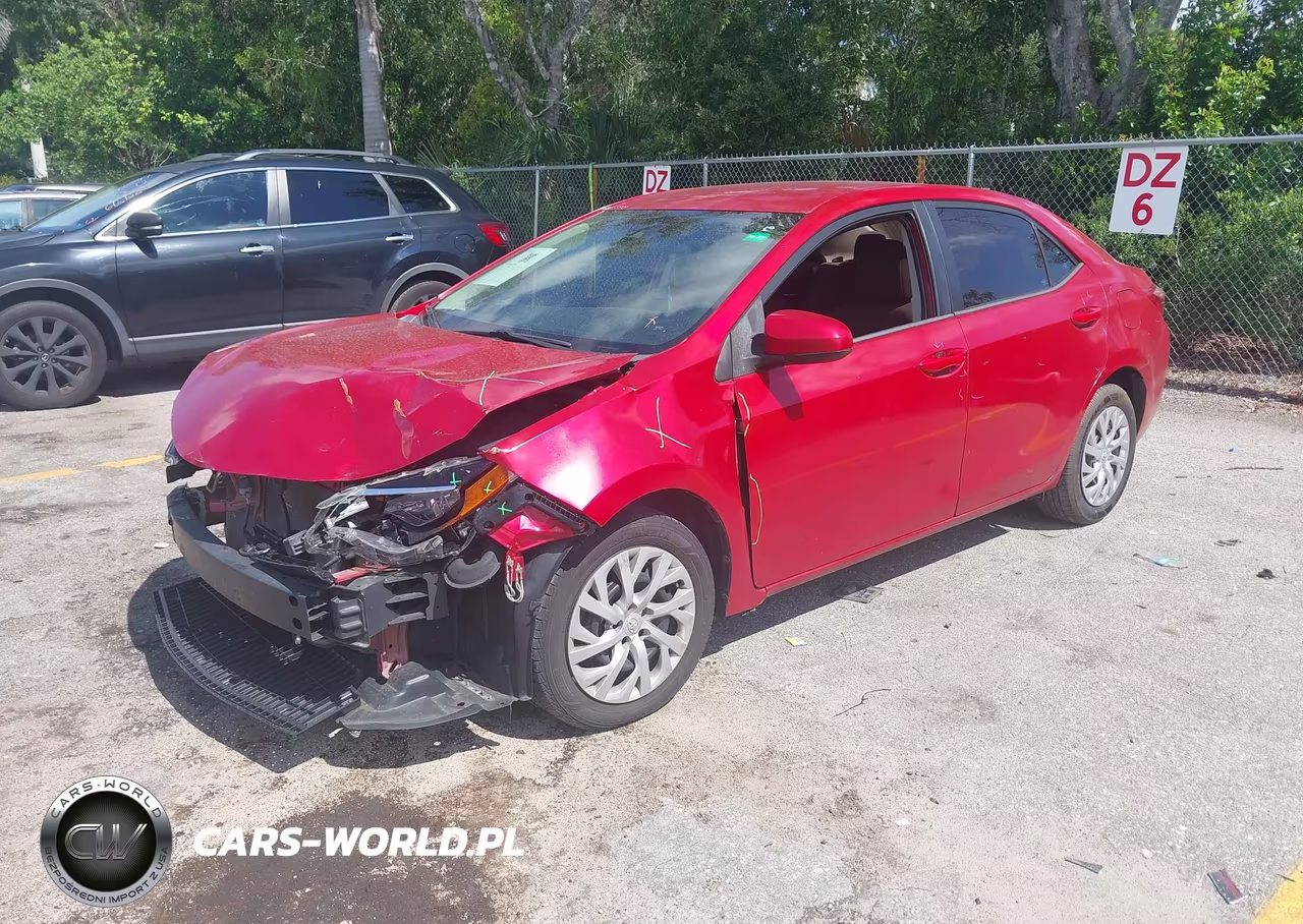 2018 Toyota Corolla Le VIN:5YFBURHEXJP766519 - 2