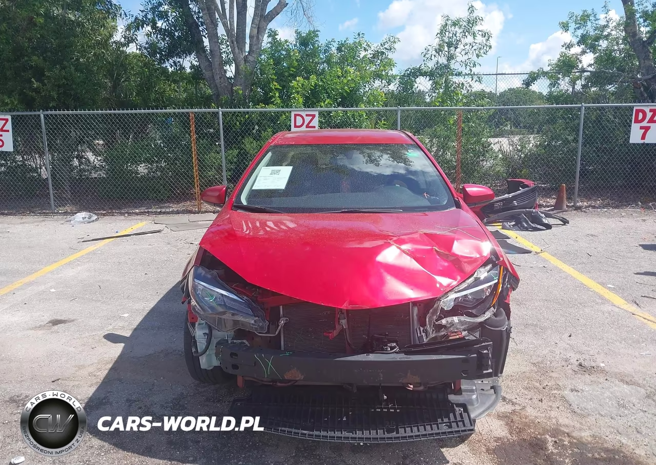 2018 Toyota Corolla Le VIN:5YFBURHEXJP766519 - 6