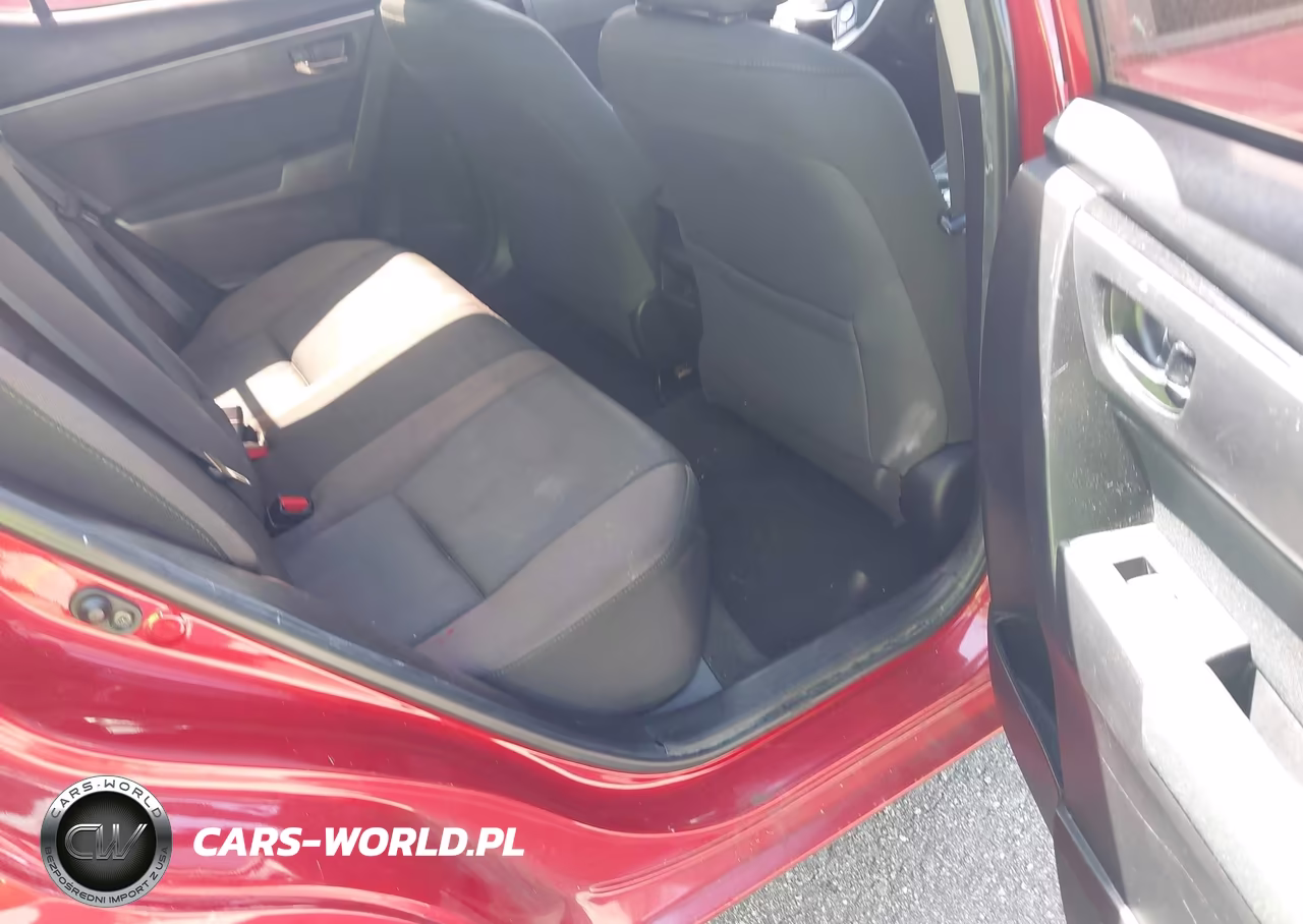 2018 Toyota Corolla Le VIN:5YFBURHEXJP766519 - 8