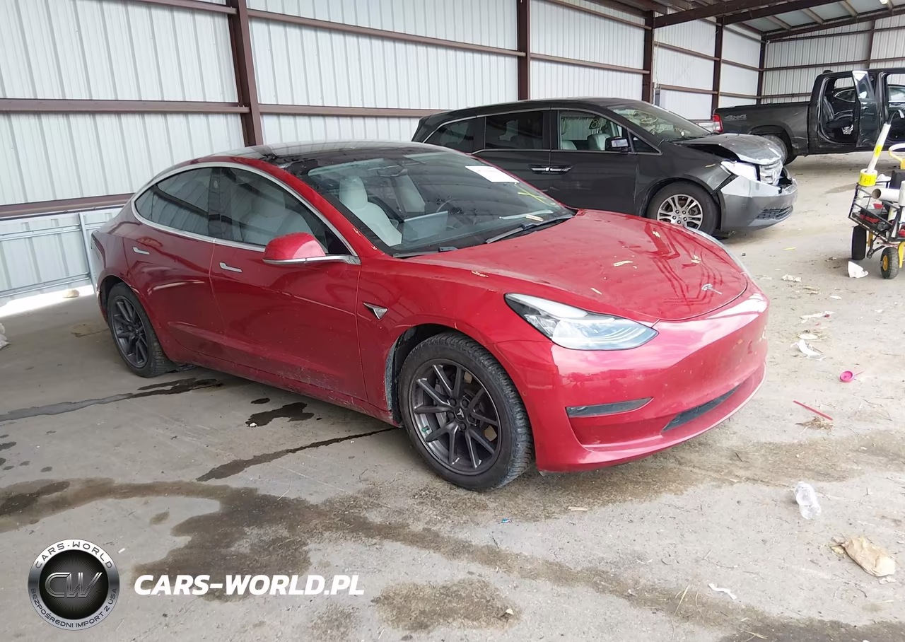 2020 Tesla Model 3 Standard Range Plus Rear-Wheel Drive-Standard Range Rear-Wheel Drive – zdjęcie 1 z 18