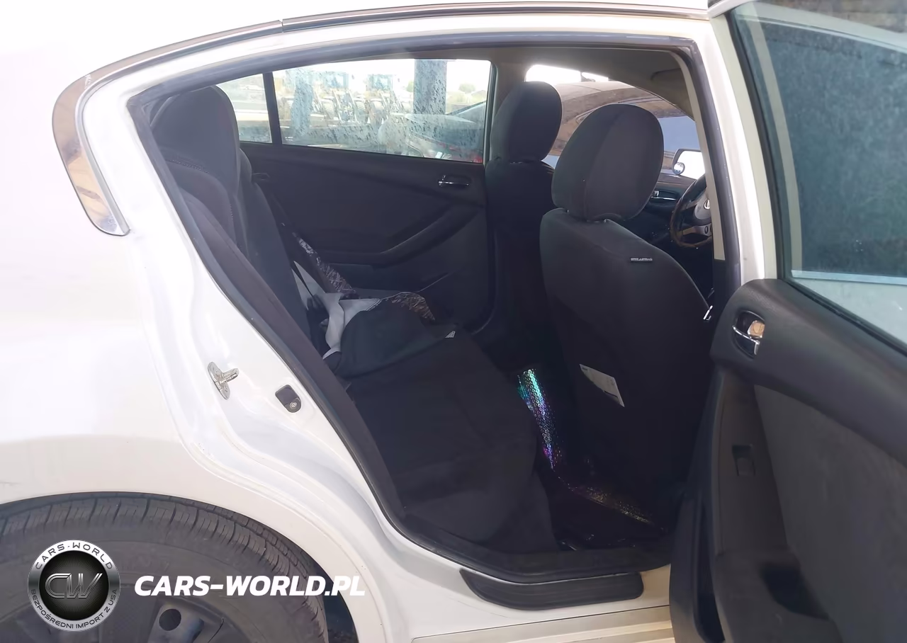 2011 Nissan Altima 2.5 S VIN:1N4AL2AP3BN445945 - 8