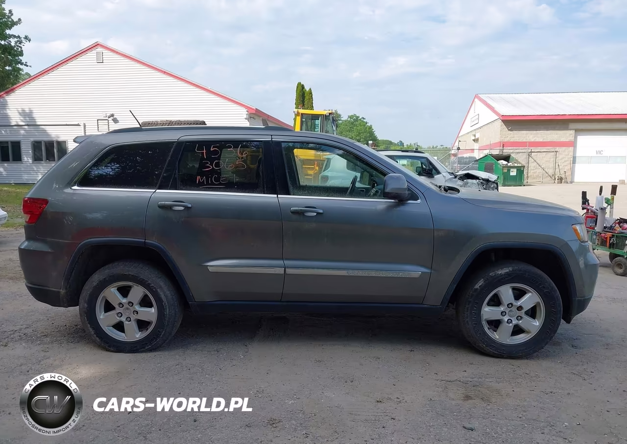 2012 Jeep Grand Cherokee Laredo VIN:1C4RJFAG5CC296851 - 14