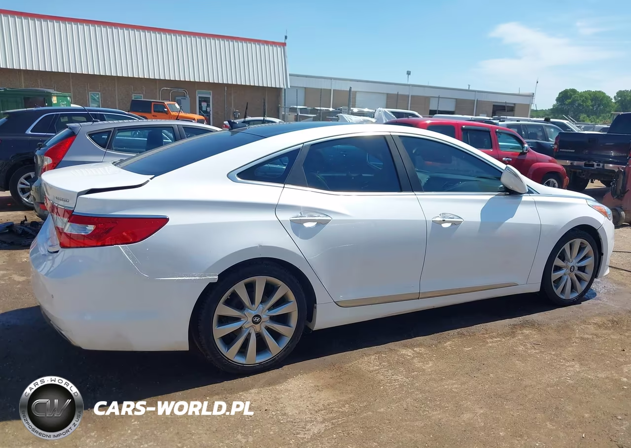 2017 Hyundai Azera Limited VIN:KMHFH4JG3HA590721 - 13
