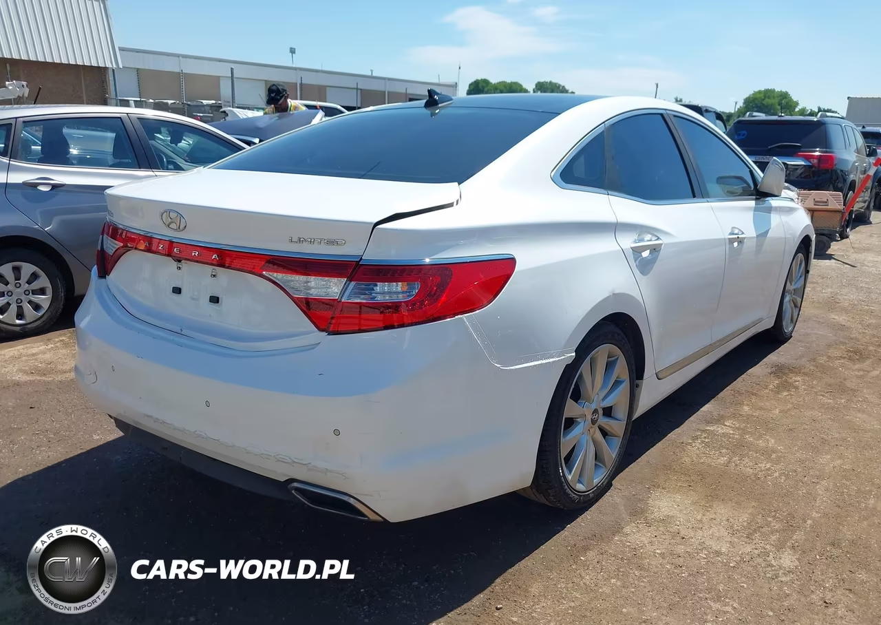 2017 Hyundai Azera Limited VIN:KMHFH4JG3HA590721 - 4