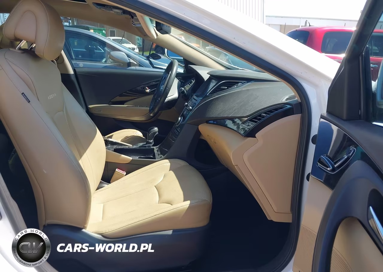 2017 Hyundai Azera Limited VIN:KMHFH4JG3HA590721 - 5