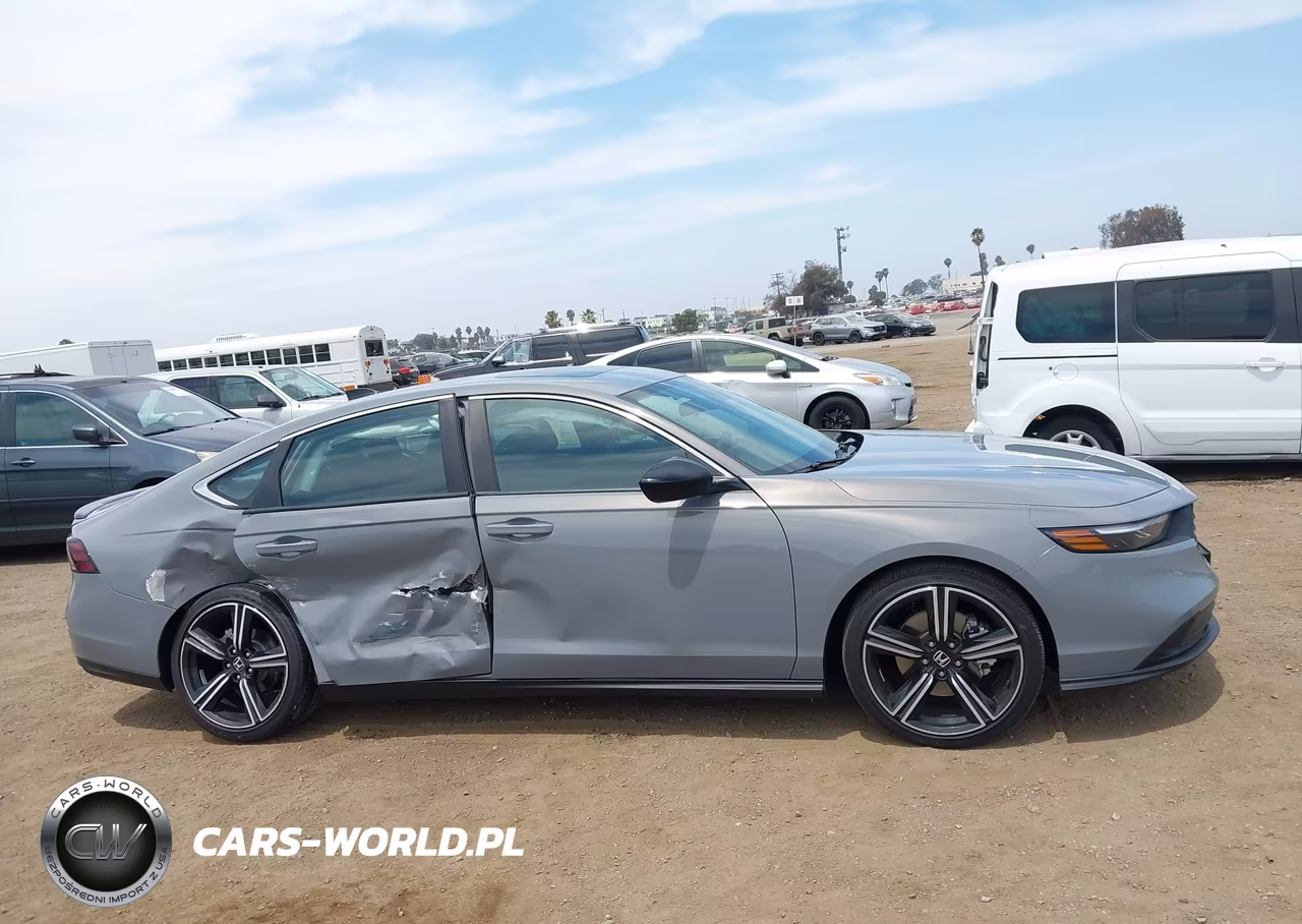 2024 Honda Accord Hybrid Sport VIN:1HGCY2F5XRA050370 - 13