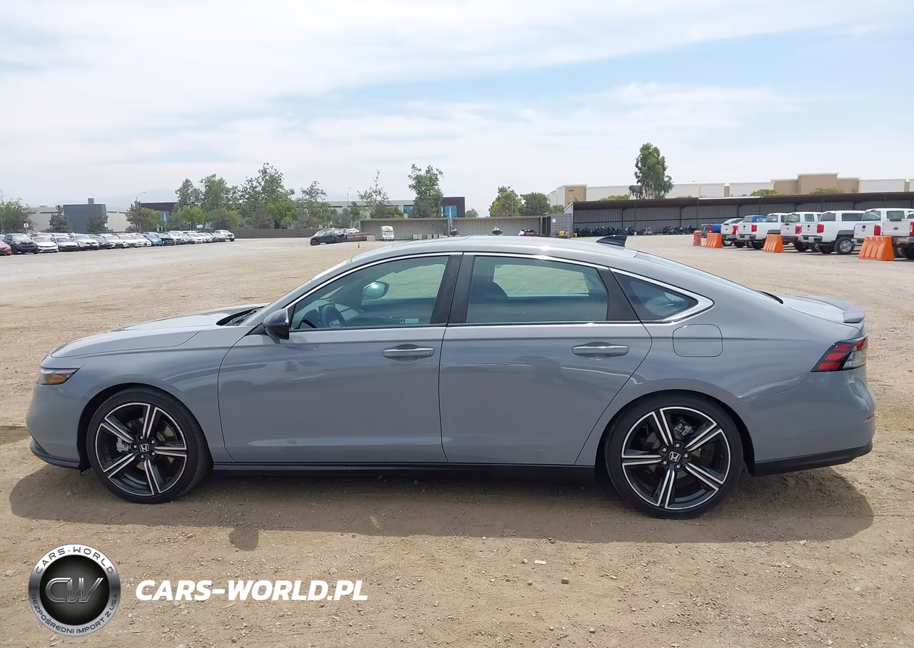 2024 Honda Accord Hybrid Sport VIN:1HGCY2F5XRA050370 - 14