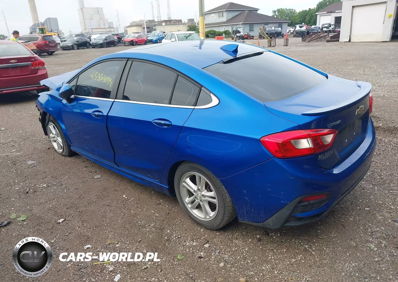 2017 Chevrolet Cruze Lt Auto VIN:1G1BE5SM4H7155752 - 3