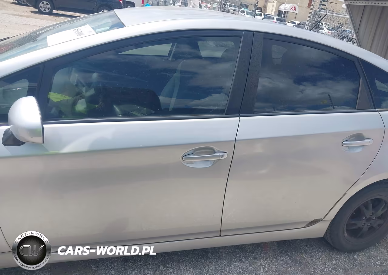 2012 Toyota Prius Two VIN:JTDKN3DU4C1525358 - 14
