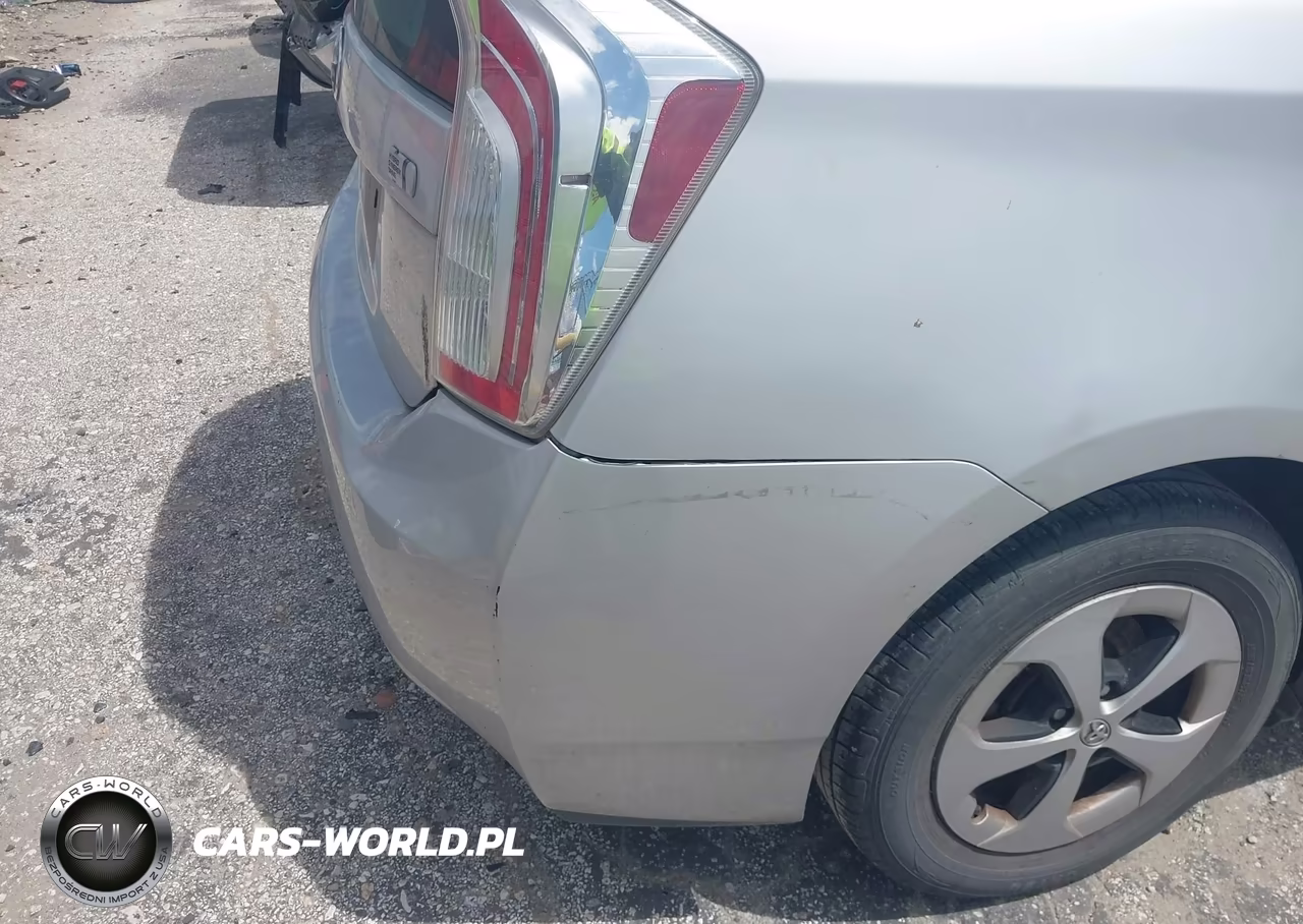 2012 Toyota Prius Two VIN:JTDKN3DU4C1525358 - 17