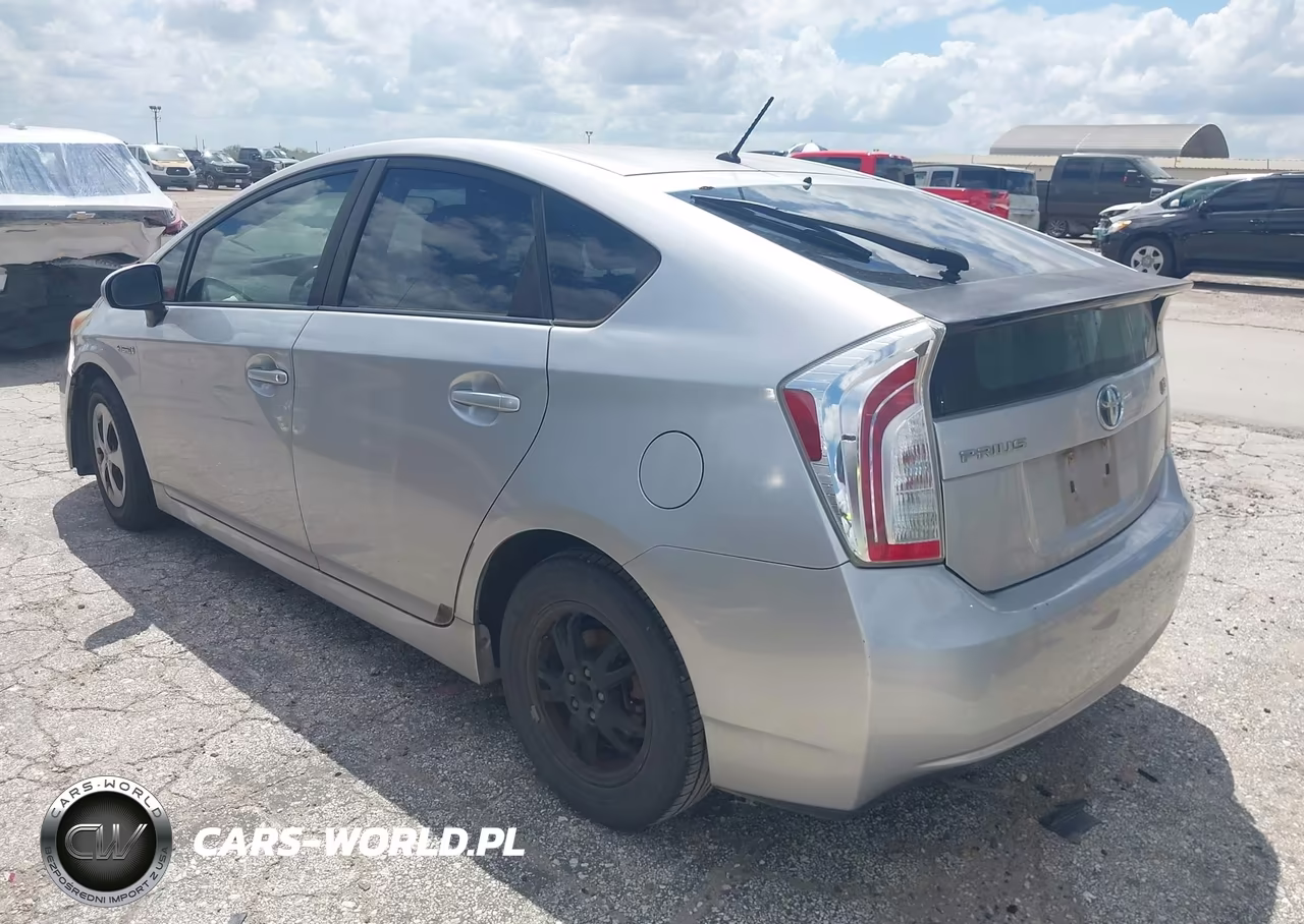 2012 Toyota Prius Two VIN:JTDKN3DU4C1525358 - 3