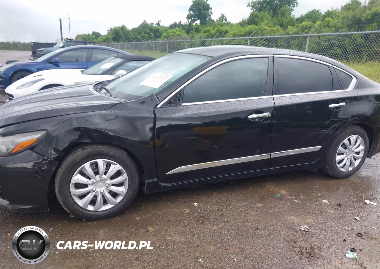 2017 Nissan Altima 2.5 S VIN:1N4AL3AP6HN345983 - 6