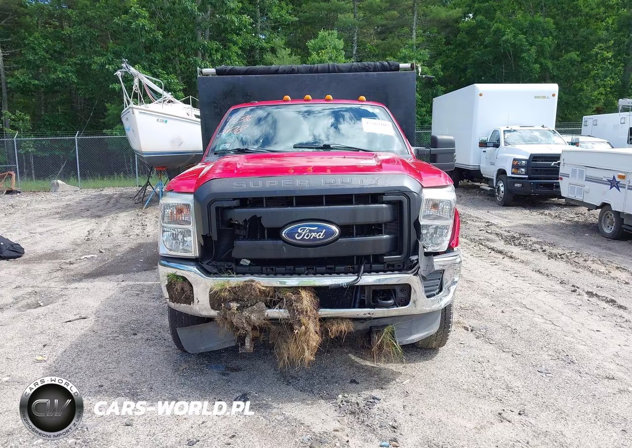 2012 Ford F-350 Chassis Xl VIN:1FDRF3H63CED09805 - 12