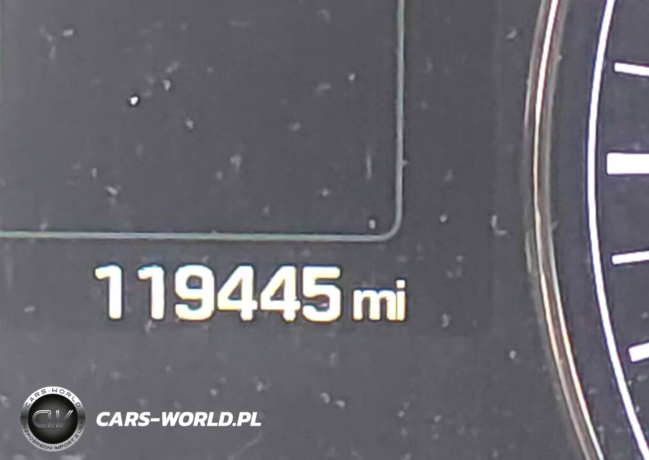 2016 Hyundai Genesis 3.8 VIN:KMHGN4JE8GU128387 - 15
