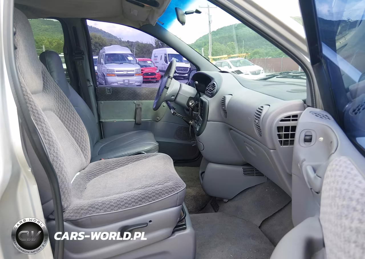 2000 Plymouth Grand Voyager Se VIN:2P4GP44R7YR591838 - 5