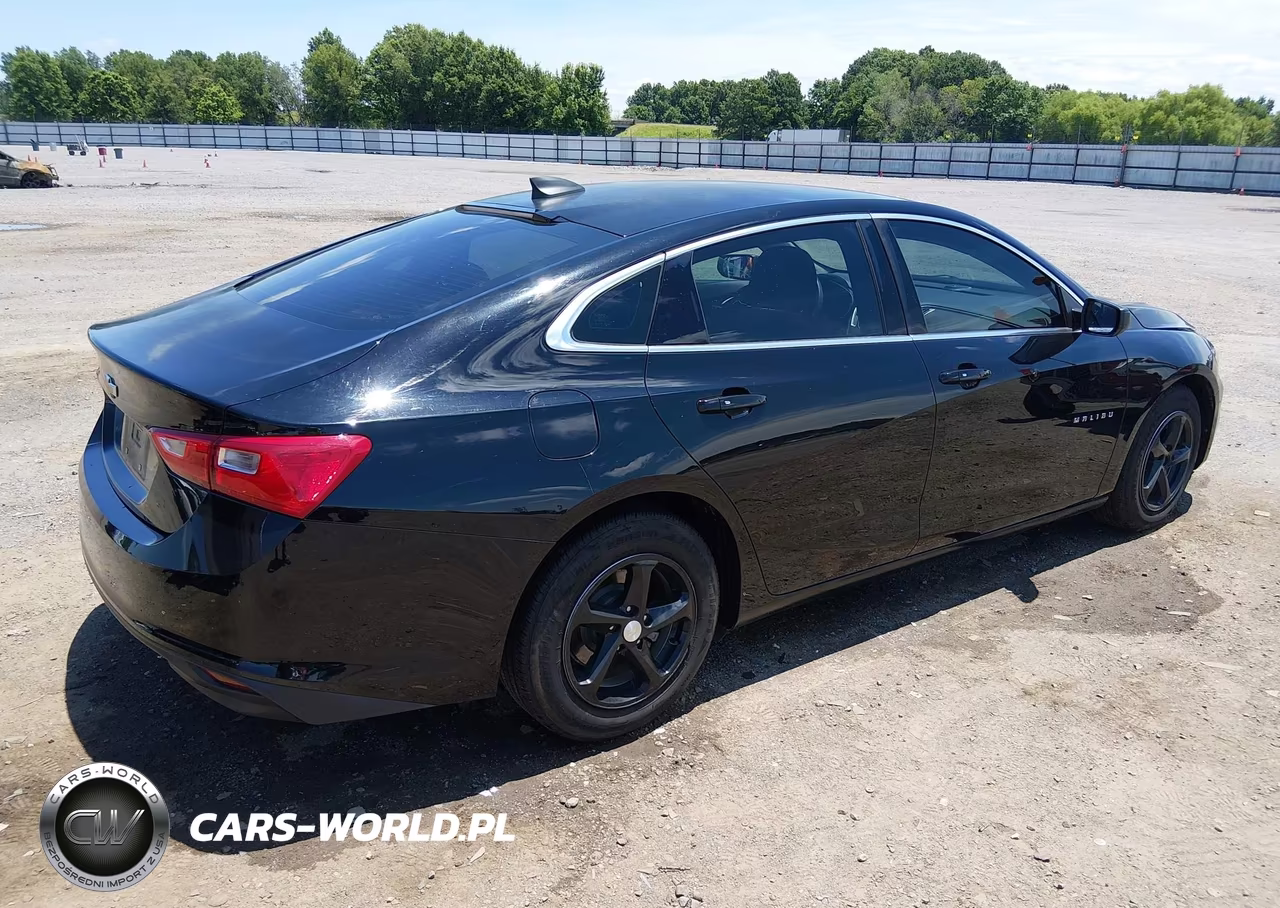 2017 Chevrolet Malibu Ls VIN:1G1ZB5STXHF277441 - 4